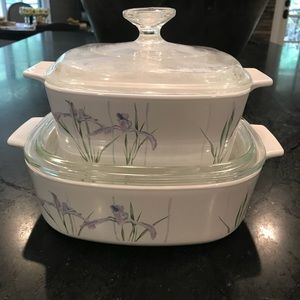 Vintage Corning ware 2pc set Iris pattern